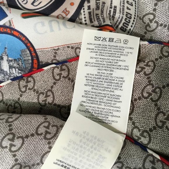 Gucci Women's Scarf Sylvie Web Motif Beige Printed Monogram GG 90x90cm DM - Picture 7 of 7
